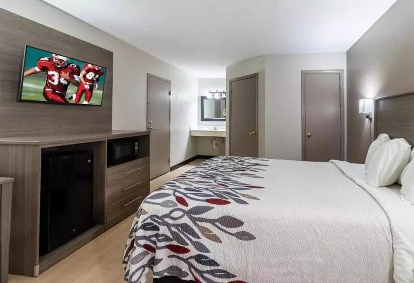 障害者適応デラックスルーム, Red Roof Inn & Suites Jackson, Tn