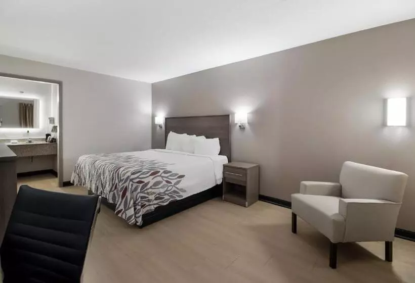 キングサイズベッドのスーペリアルーム, Red Roof Inn & Suites Jackson, Tn