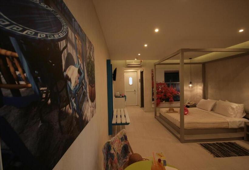 オーシャンビュースーペリアールーム, Irina Beach