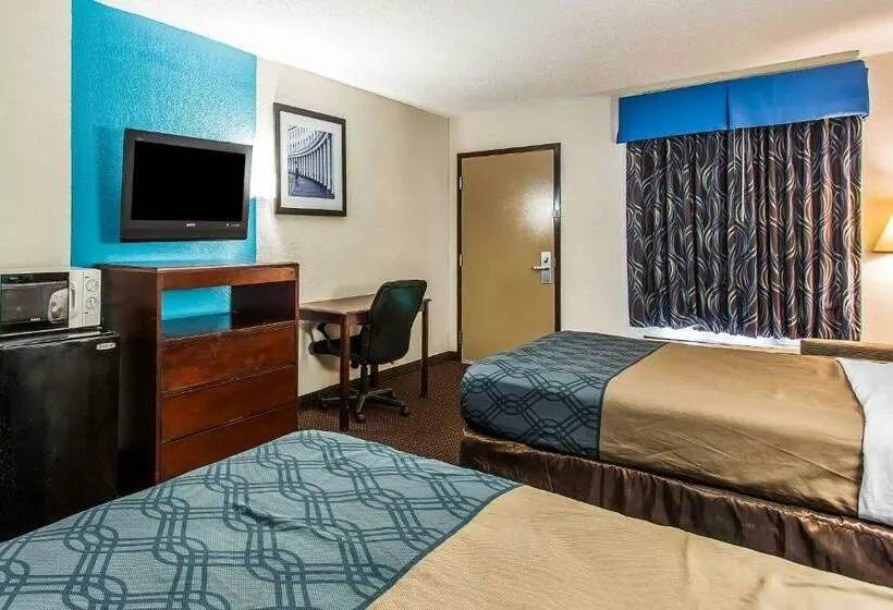2ダブルベッドのスタンダードルーム, Econo Lodge