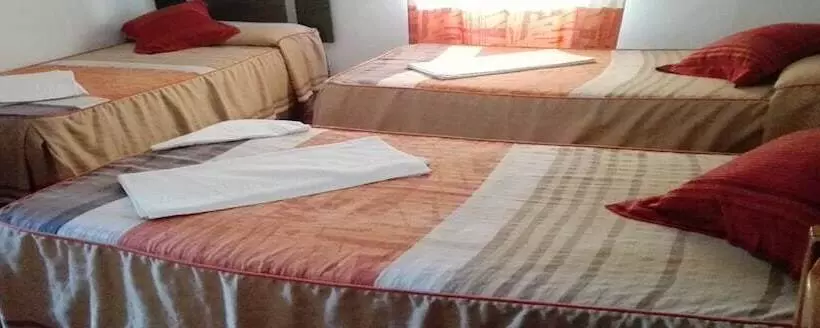اتاق استاندارد سه نفره, Pension Gran Plaza