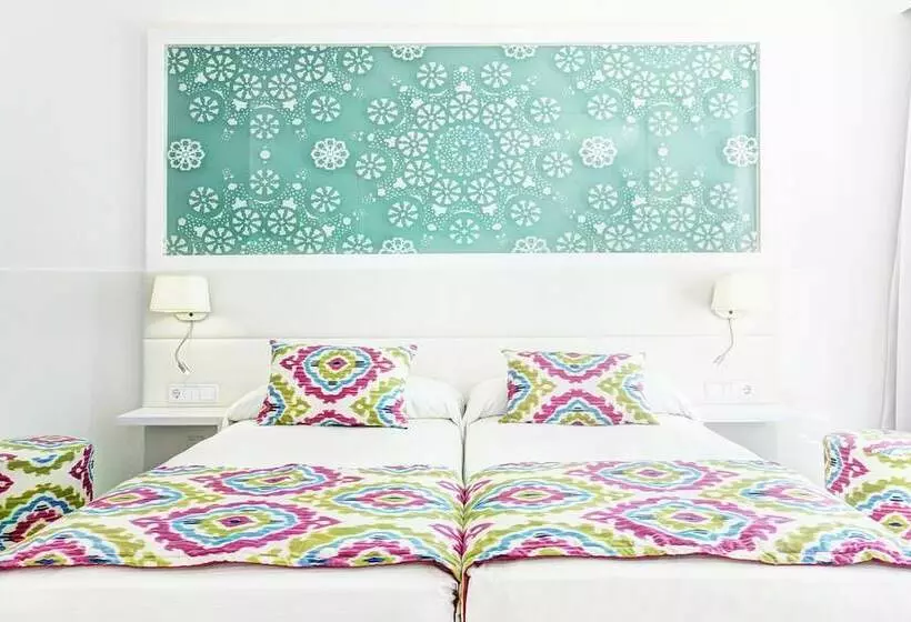 سوئیت جونیور پریمیوم با چشمانداز دریا, Grupotel Ibiza Beach Resort - Adults Only