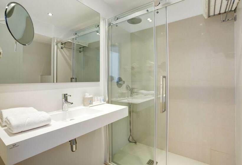 سوئیت جونیور پریمیوم با چشم‌انداز دریا, Grupotel Ibiza Beach Resort - Adults Only