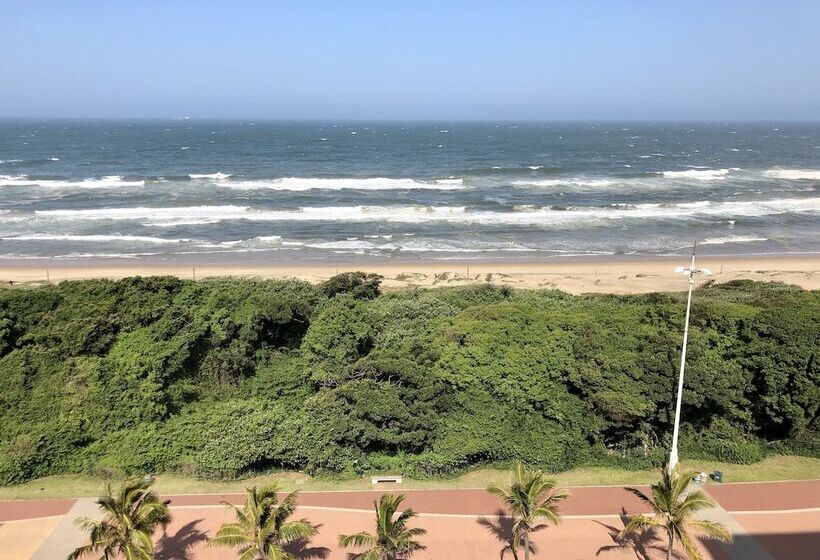 اتاق لوکس, Belaire Suites