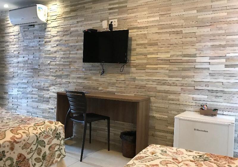 חדר סטנדרט לארבעה, Bessa Beach