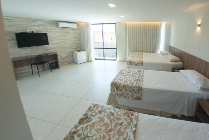 חדר סטנדרט לארבעה, Bessa Beach