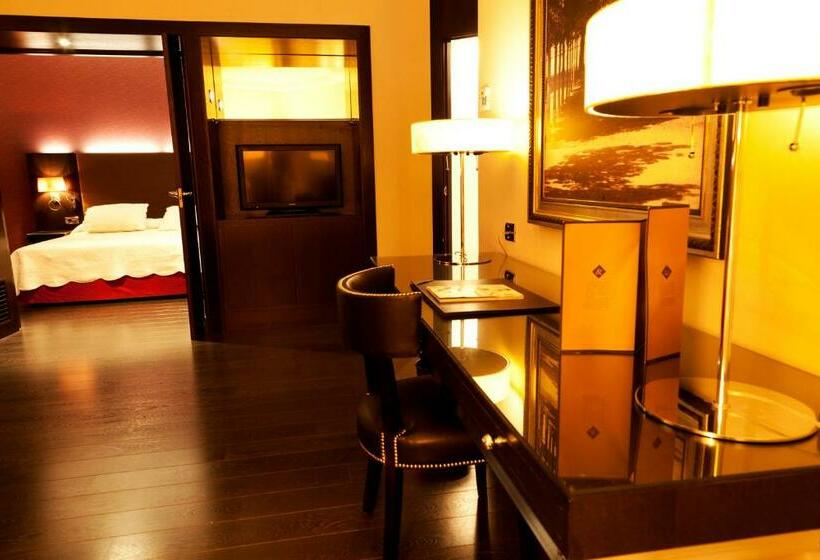 小型套房, Boutique Gareus