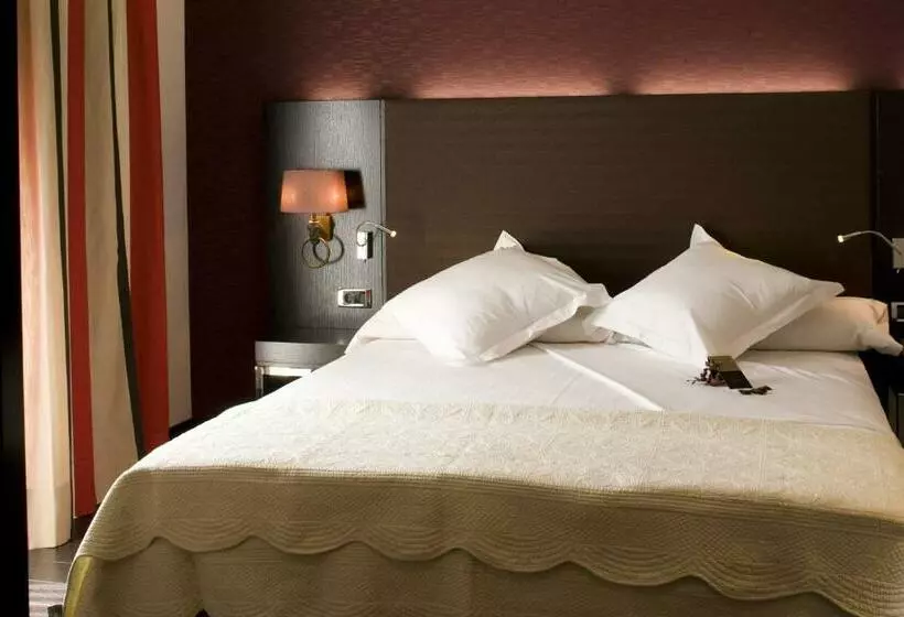 اتاق استاندارد, Boutique Gareus
