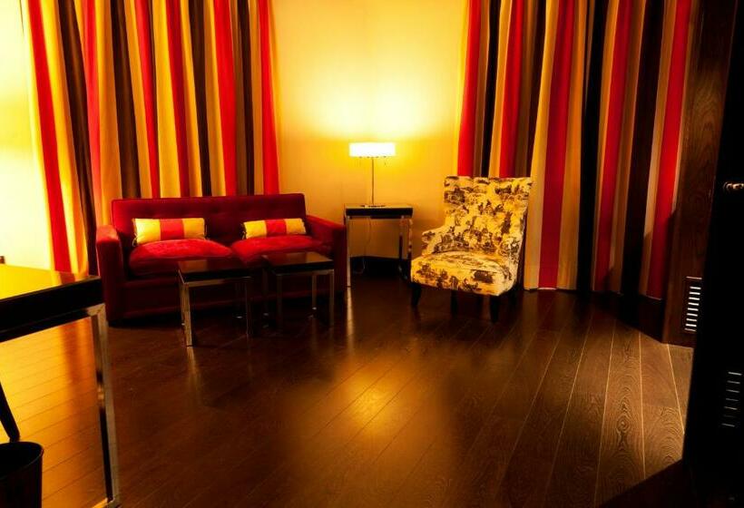 小型套房, Boutique Gareus