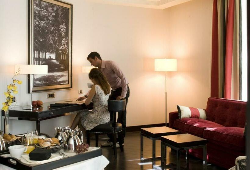 سوییت جونیور, Boutique Gareus
