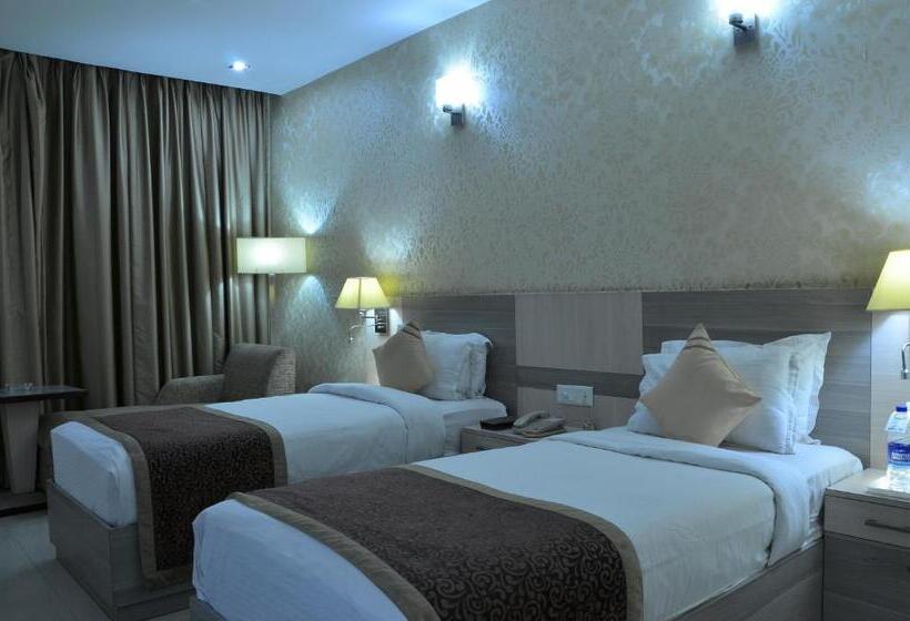 デラックスルーム, Days Hotel By Wyndham Neemrana