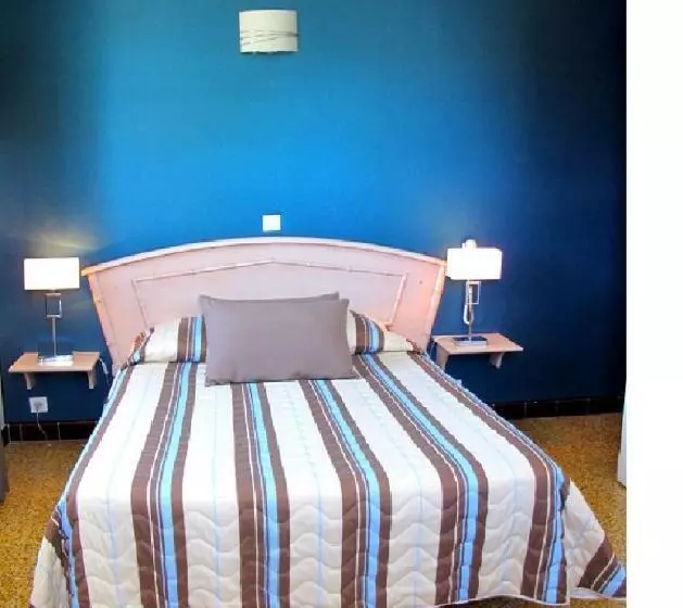 اتاق استاندارد با چشمانداز کوهستان, De La Plage Santa Vittoria