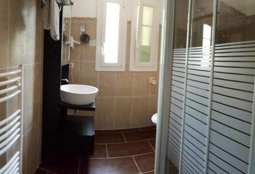 ファミリールーム, De La Plage Santa Vittoria