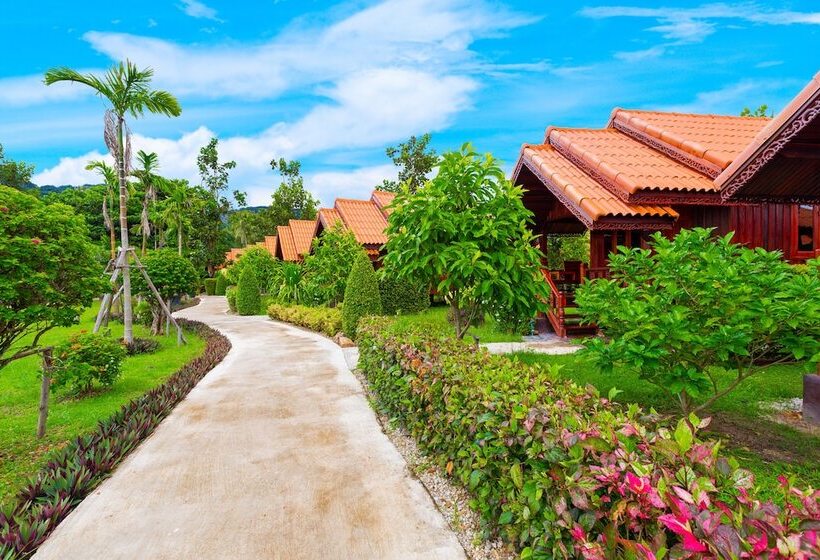 Cottage Pool View, Diamond Beach Resort