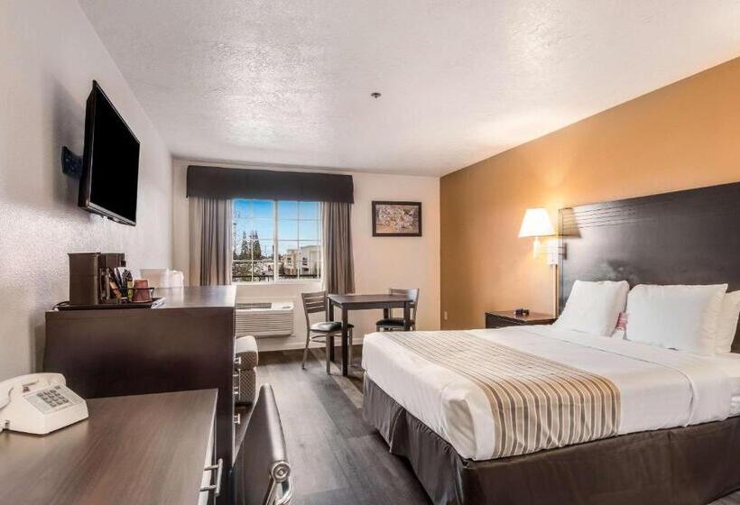 Номер Стандарт, Econo Lodge Corvallis Near University
