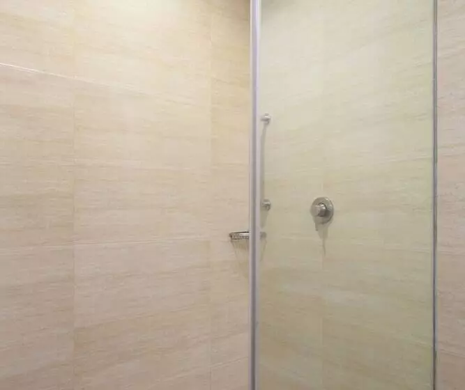 コンフォートルーム, Four Points By Sheraton New Delhi, Airport Highway