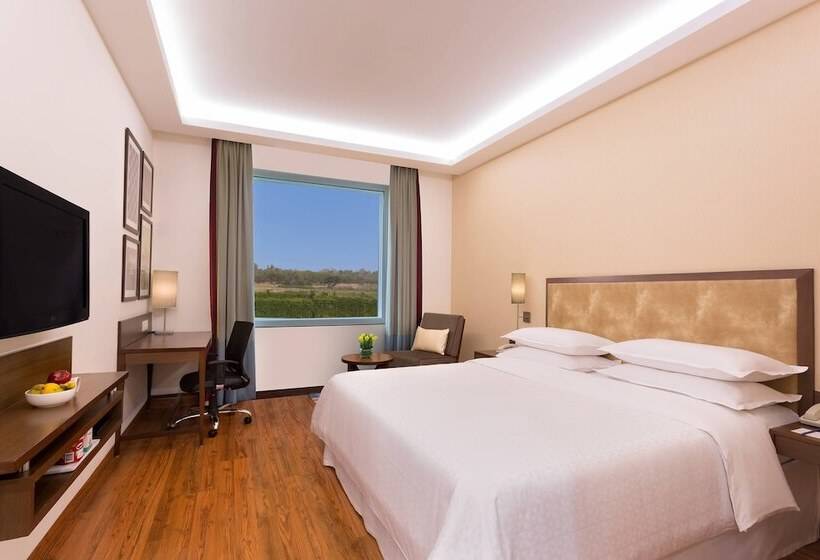 غرفة بريميوم, Four Points By Sheraton New Delhi, Airport Highway