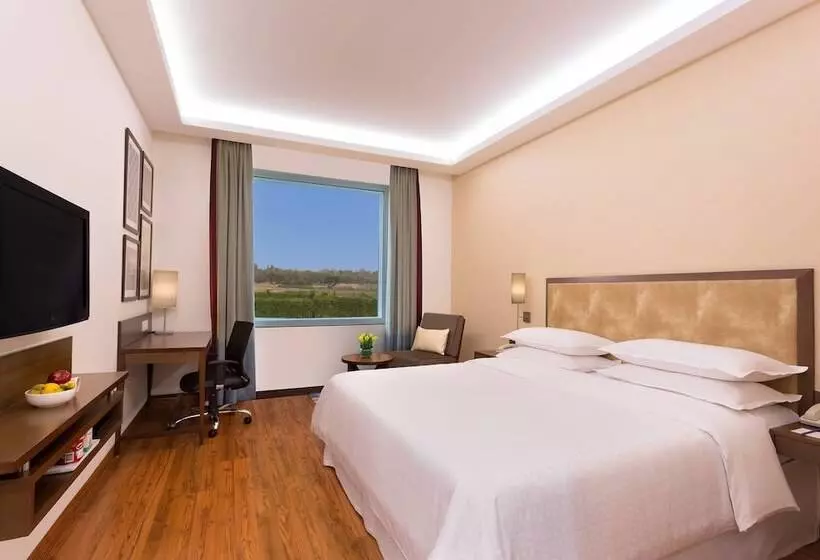 プレミアムルーム, Four Points By Sheraton New Delhi, Airport Highway
