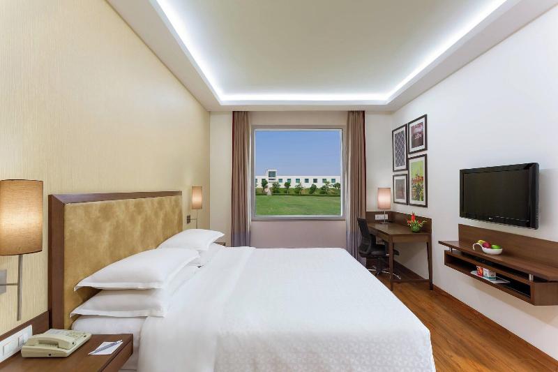 舒适型房间, Four Points By Sheraton New Delhi, Airport Highway