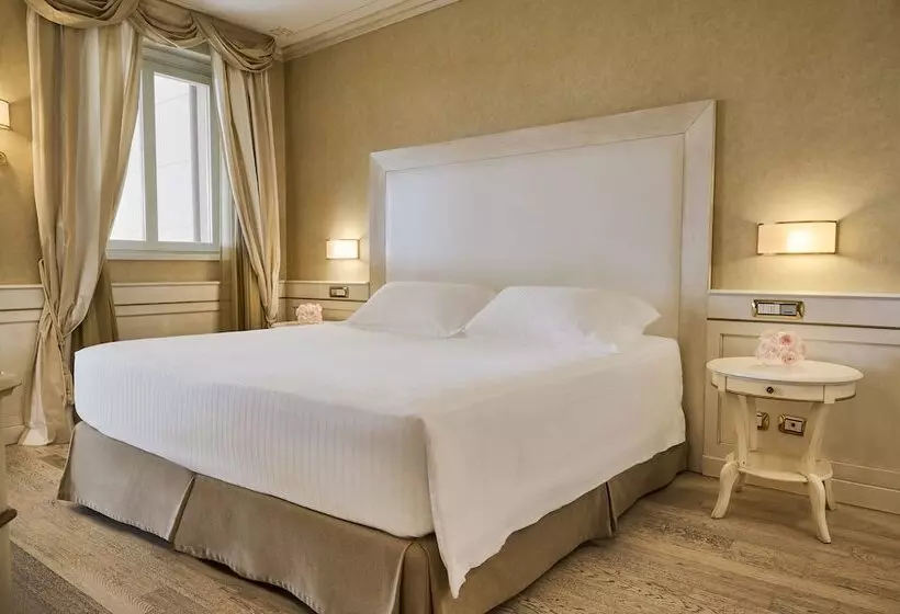 سوییت جونیور, Grand Hotel Imperiale Preferred Hotels & Resorts