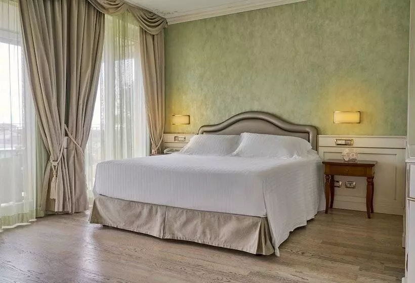 سوئیت رویال, Grand Hotel Imperiale Preferred Hotels & Resorts