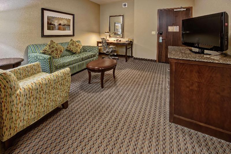 스위트 킹사이즈 침대, Hilton Garden Inn Tulsa Midtown