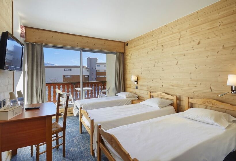 스탠다드 트리플 룸, Hôtel Eliova Le Chaix