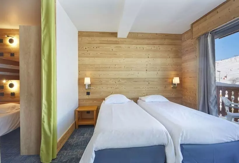スタンダード４人部屋, Hôtel Eliova Le Chaix
