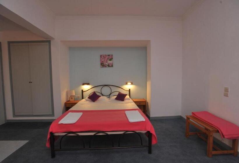 إستوديو كلاسيكى, Kantaros Apartments