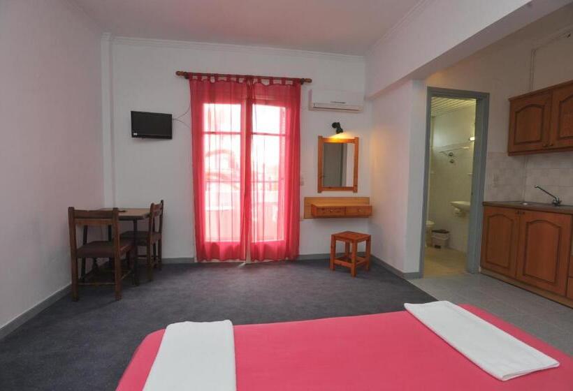 经典工作室, Kantaros Apartments