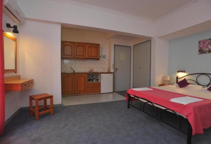 经典工作室, Kantaros Apartments