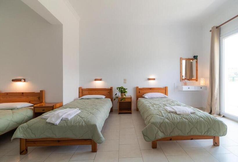 标准工作室, Kantaros Apartments