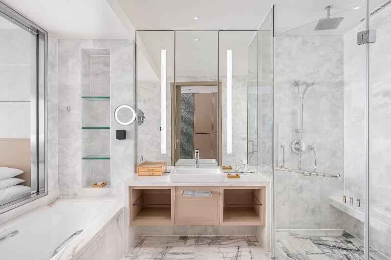 클럽 룸 킹침대, Renaissance Shanghai Caohejing