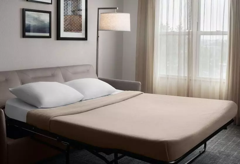Sviitti 2 Makuuhuonetta, Residence Inn East Rutherford Meadowlands