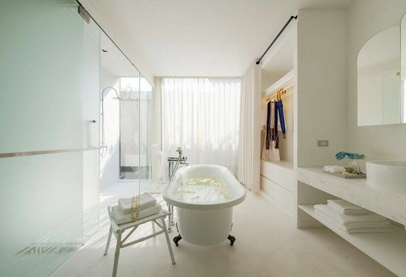 جناح ديلوكس, Sala Lanna Chiang Mai