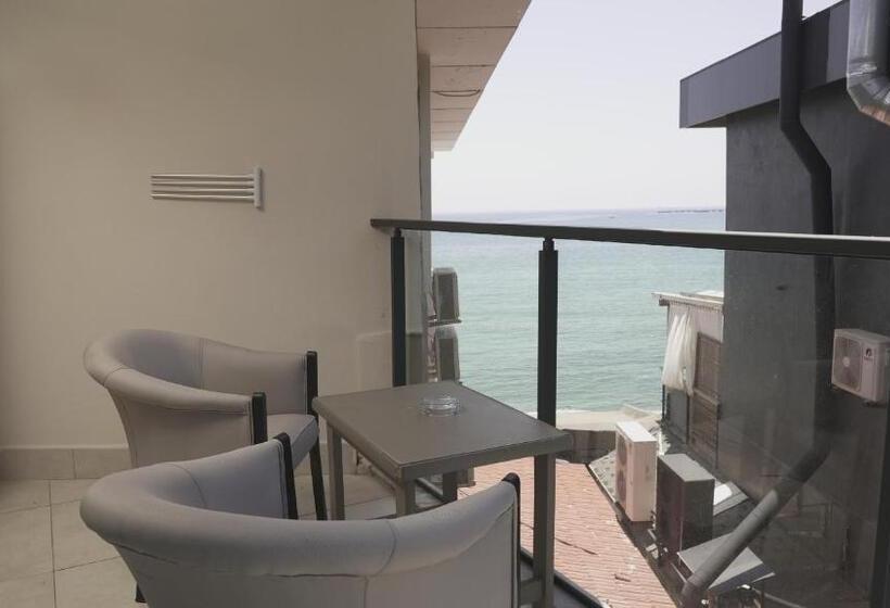 חדר סטנדרט לארבעה, Sun Hotel By En Vie Beach