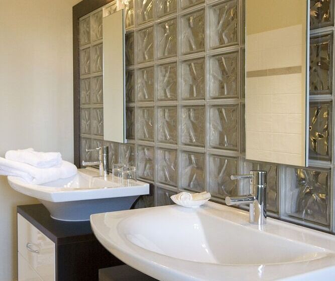 小型套房, The Originals Boutique, Hôtel De La Paix, Beaune