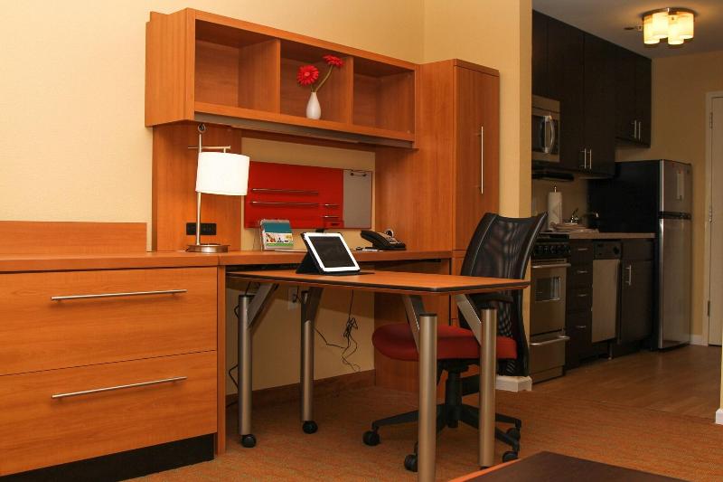Люкс Кровать Кинг, Towneplace Suites By Marriott Albuquerque North