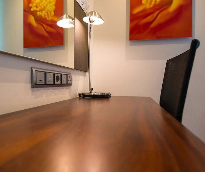 スタンダードスタジオ, Verde Cape Town Airport