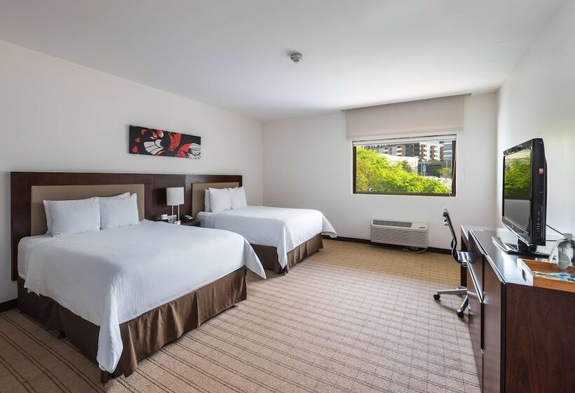 Номер Стандарт Адаптированный для Инвалидов, Wyndham Garden San Jose Escazu, Costa Rica