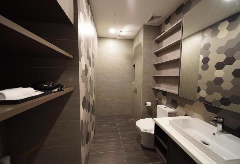 استودیو استاندارد با تخت کینگ, Lanson Place Bukit Ceylon