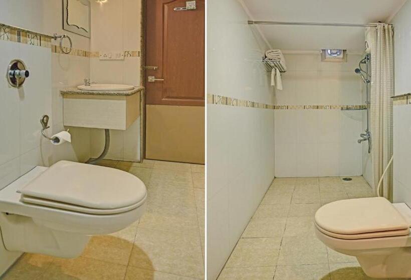 Quarto Deluxe, Treebo Savoury Sea Shell Residency