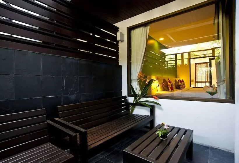 デラックストリプルルーム, Samed Pavilion Resort