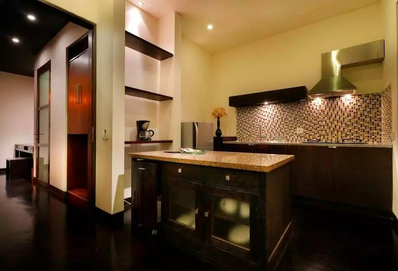 ویلای لوکس 1 خوابه, The Seiryu Villas