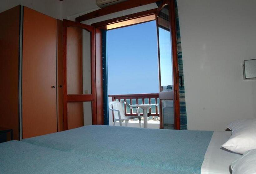 סטודיו סטנדרטי נוף לים, Vlachakis