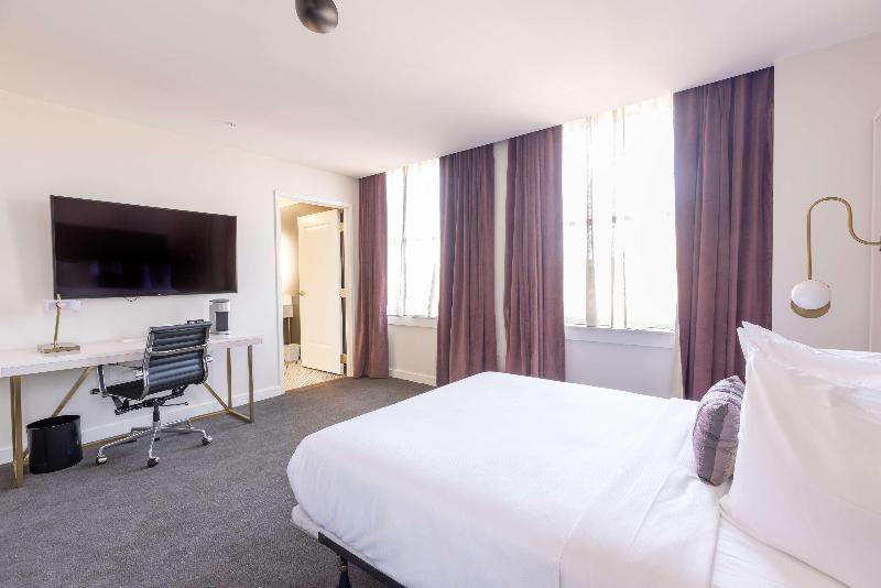 キングサイズベッドのスタンダードルーム, The Kelly Birmingham, Tapestry Collection By Hilton