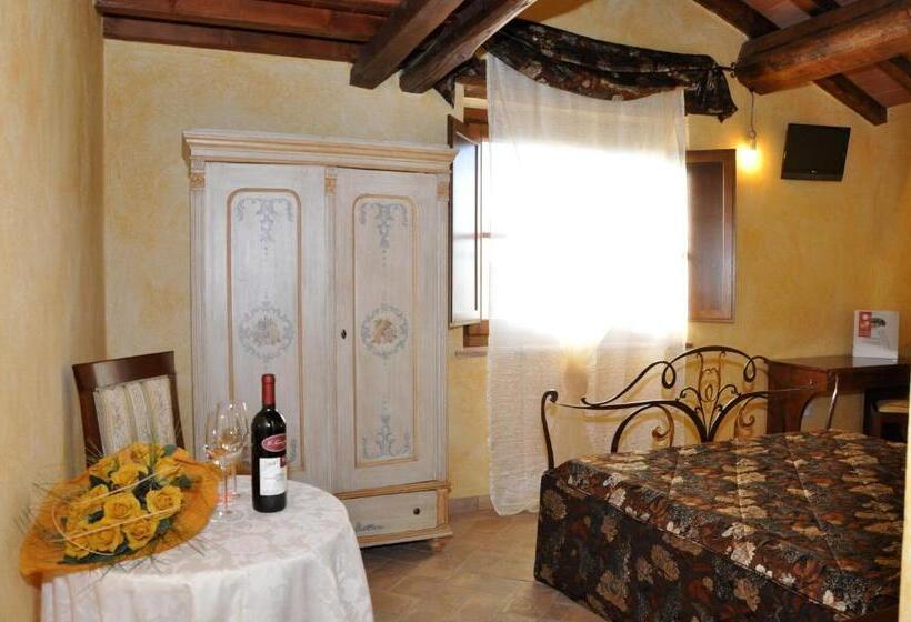 اتاق استاندارد سه نفره, La Casella Agriturismo
