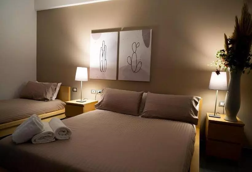 اتاق استاندارد چهار تخته, Enny Camere