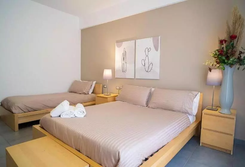 اتاق استاندارد چهار تخته, Enny Camere