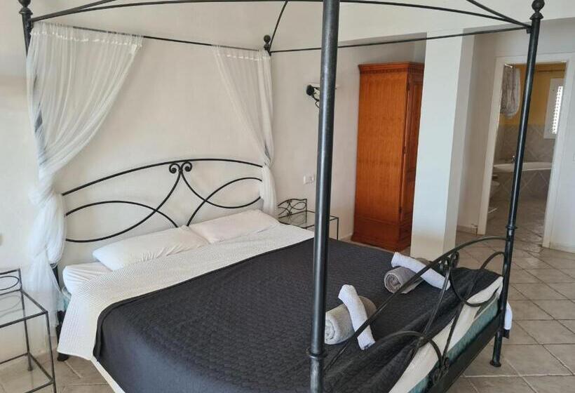 جناح مطلّ علي البحر, Amena Mar